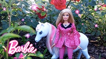 Барби встретила лошадь своей мечты! Какая красота 🌸Встреча Барби и её пони из мультфильма сказки о пони 2013 года