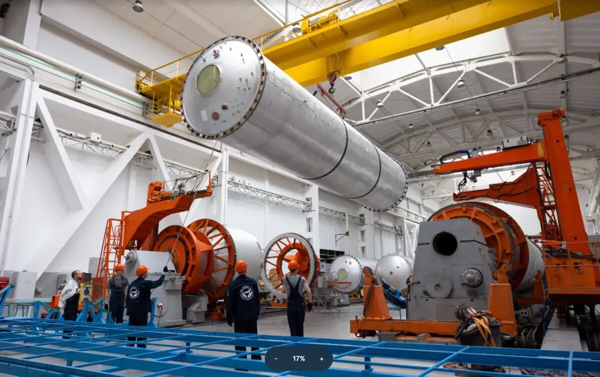 Производственное объединение «Полет»  – одно из крупнейших промышленных предприятий России, которое вот уже более 80 лет специализируется на выпуске авиационной и ракетно-космической техники.