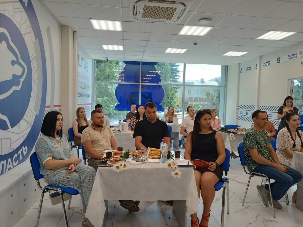     В Курске наградили лучшие семьи Детского сада №20