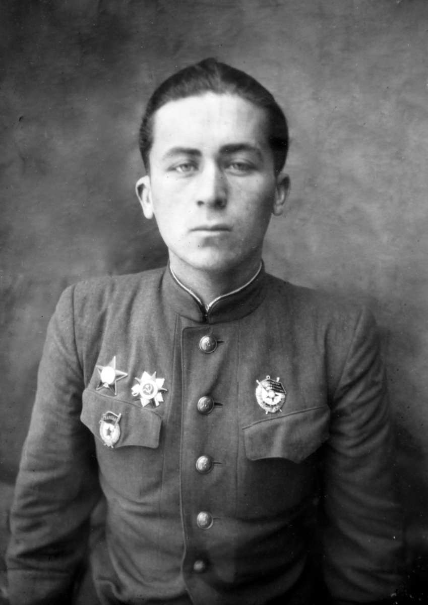 Молодой командир Чернышев