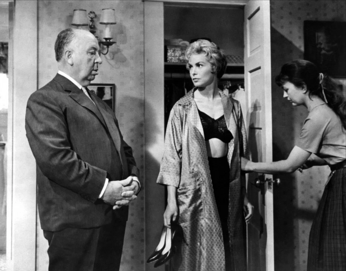 Альфред Хичкок и Джанет Ли на съемках «Психо», 1960