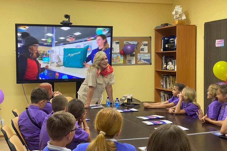    Актриса Виктория Лукина провела детский мастер-класс на кинофестивале «Алые паруса» Мария РЕМИЗОВА