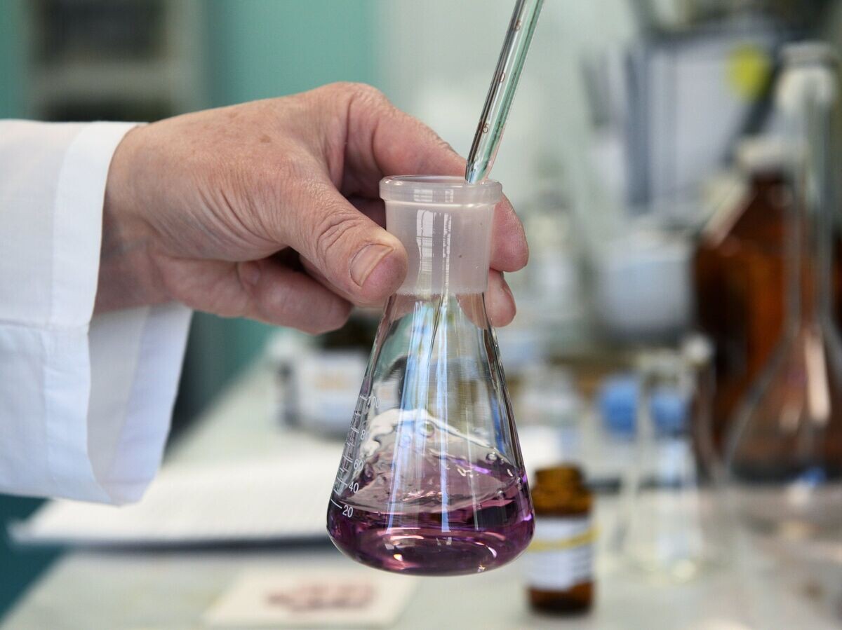    Химическая лаборатория© РИА Новости / Александр Кряжев