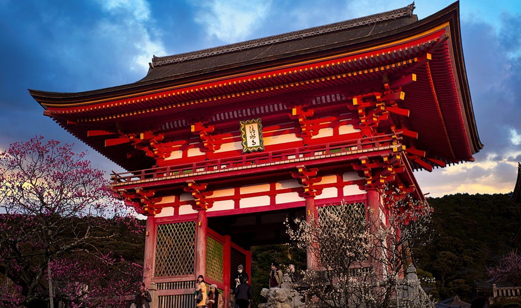 Храм Кийомизу-дэра: