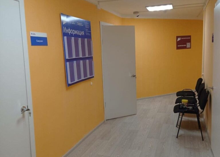    В селе Кузькино Матвеевского района закончен капитальный ремонт ФАПа Андрей Севостьянов