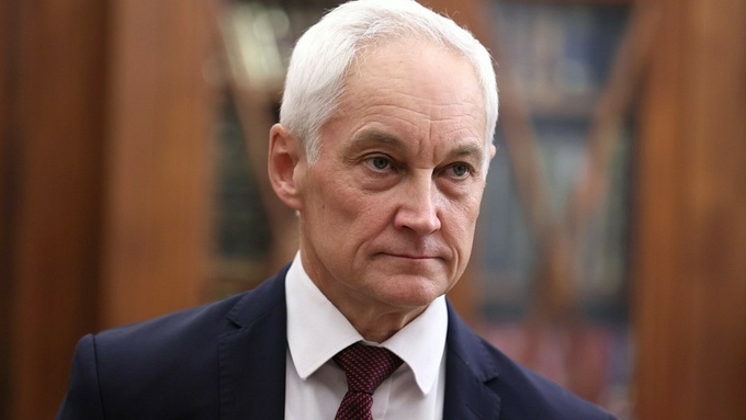 АНДРЕЙ БЕЛОУСОВ.