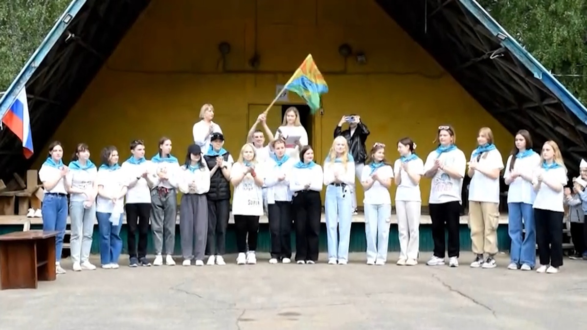    Из лагеря «Плес» вывезли около 400 детей