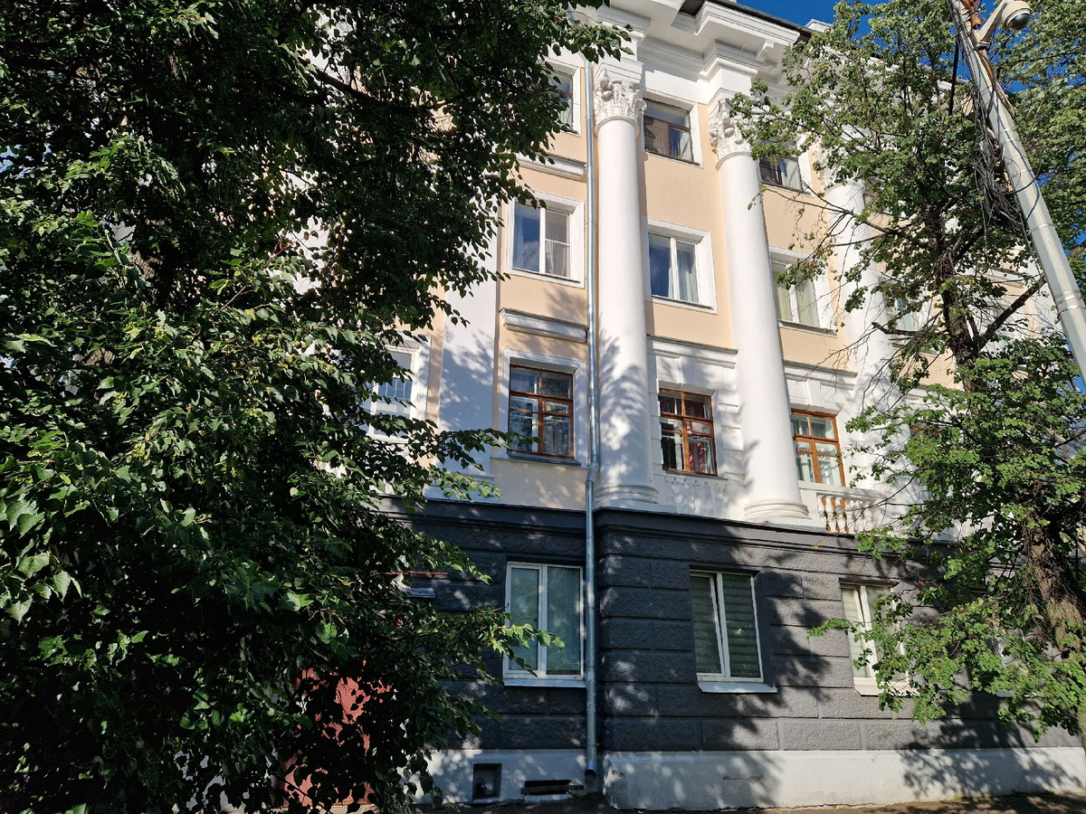 Улица Советская, д. 2