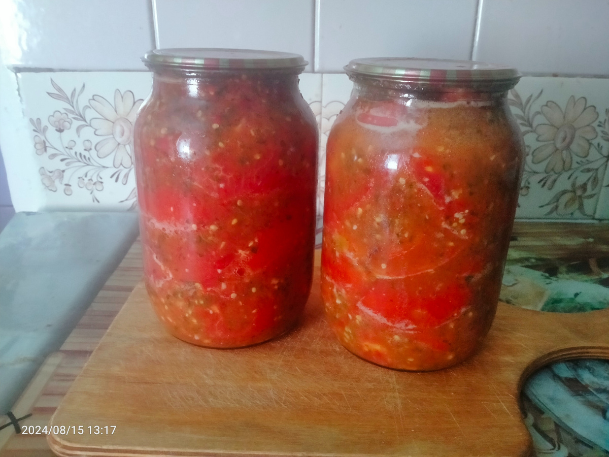 Помидоры по-корейски. Фотография автора 