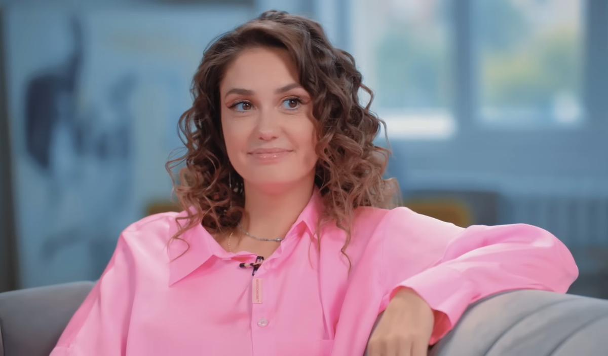    Агата Муцениеце. Фото: YouTube / @samamenshova