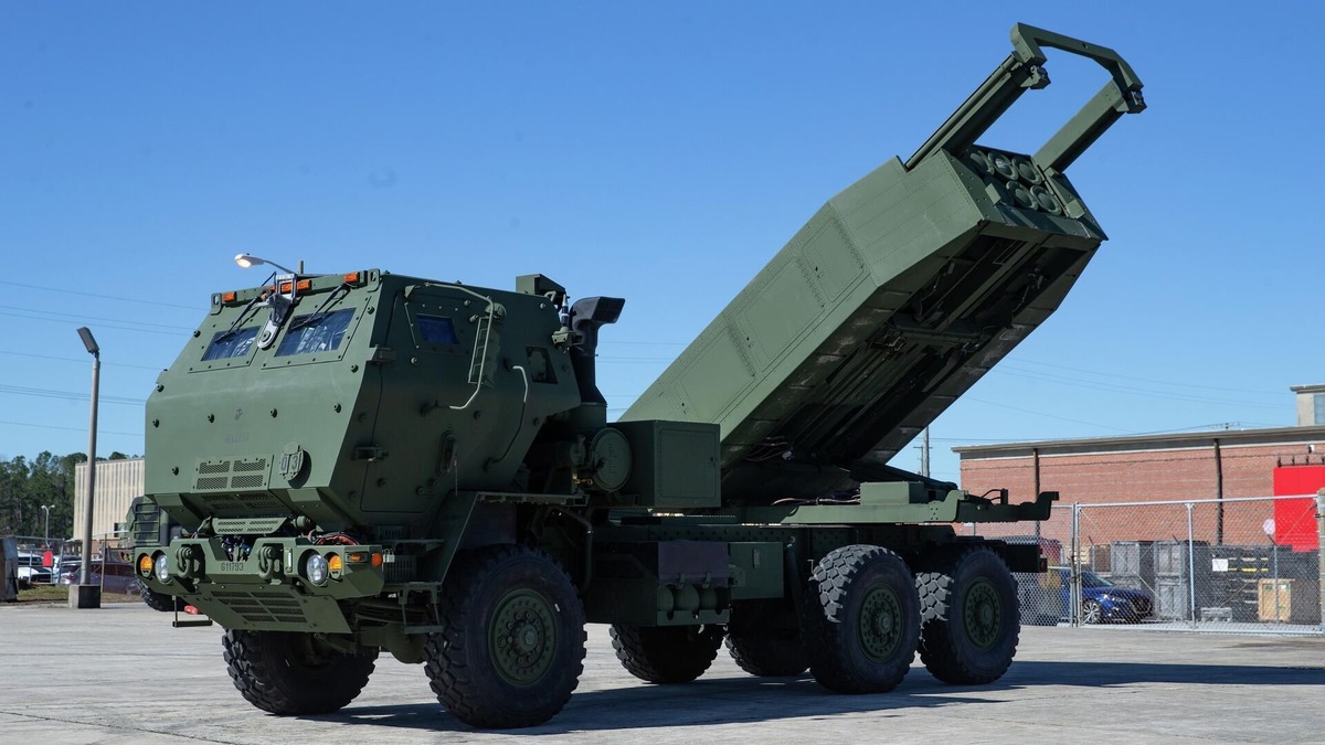 установка РСО HIMARS. иностранного производства.  фото: картинки  яндекса.