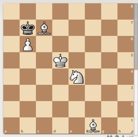 Автор задачи Б. Назаров, 1982 год. Белые начинают и ставят мат в 2 хода. Первый ход смотрите в галерее. -2