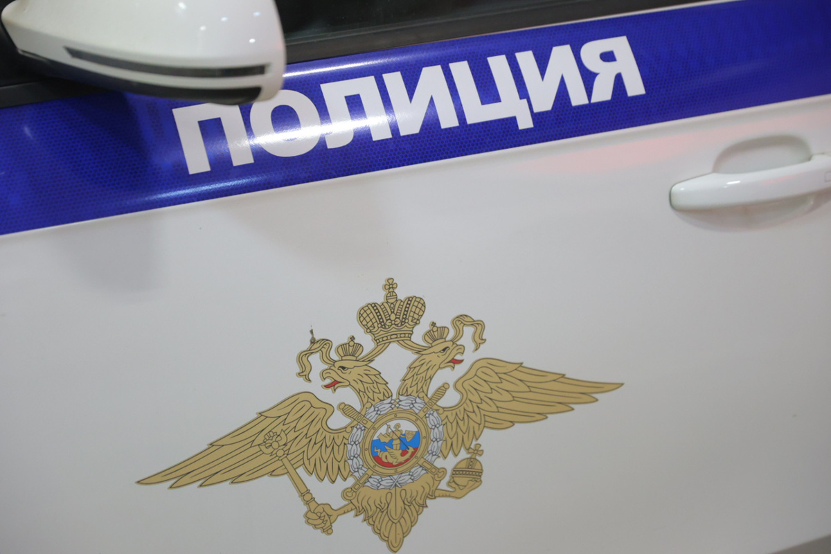 Подростки избили пьяного мужчину возле местного магазина.  Фото: Фото: ФедералПресс / Евгений Поторочин