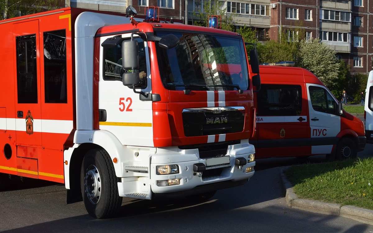 Специалисты устанавливают причины ЧП.  Фото: ФедералПресс / Татьяна Буторина