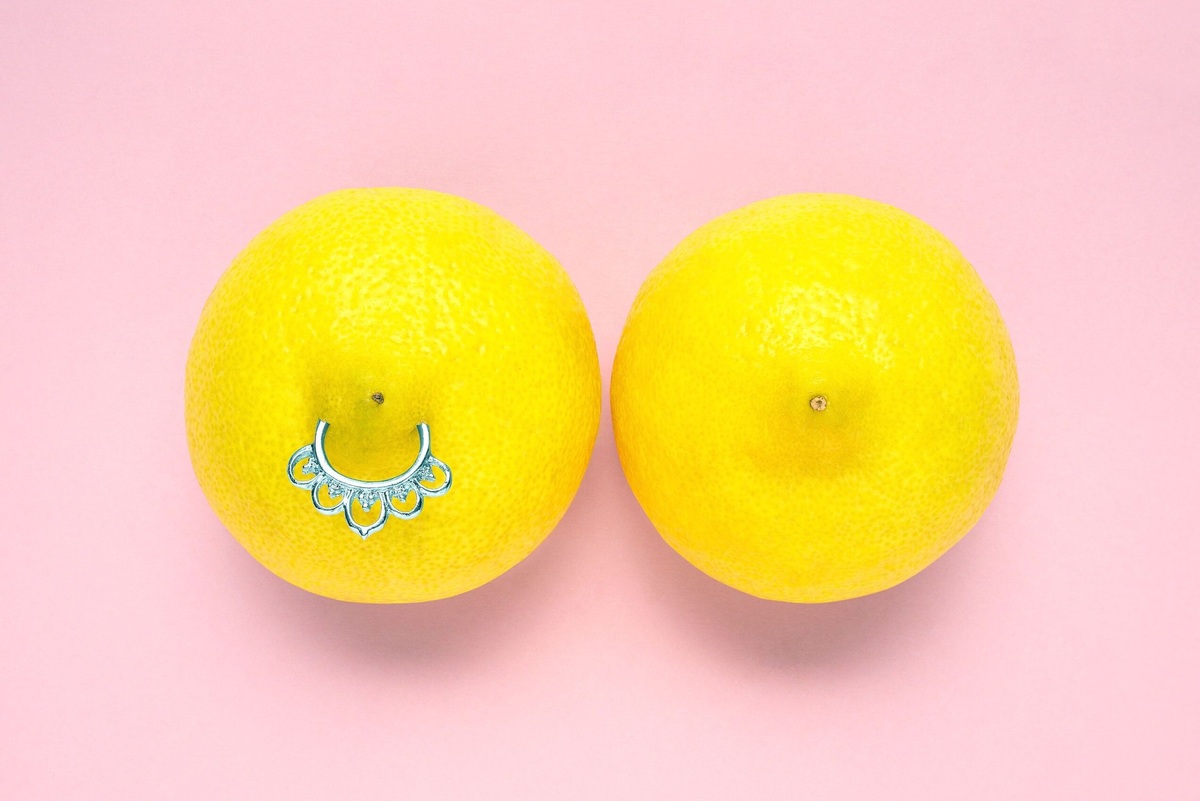     Как получить оргазм от стимуляции сосков: 7 полезных советов