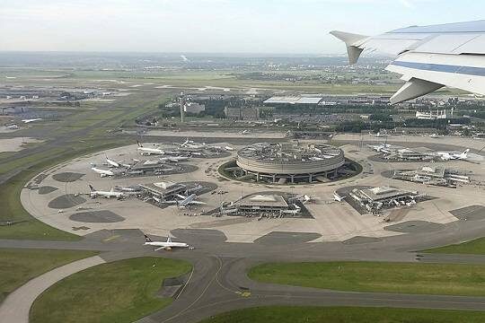    Парижские аэропорты проведут забастовку перед Олимпиадой