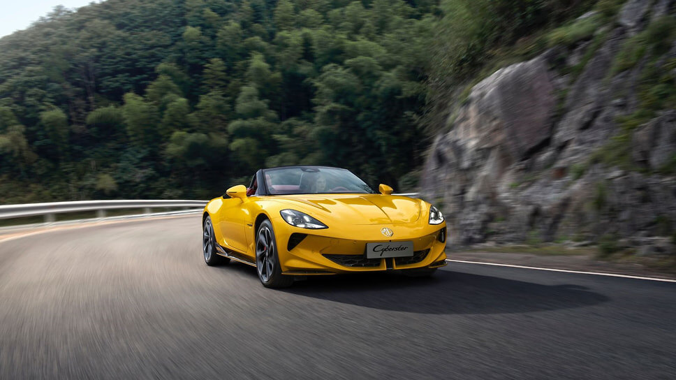 Фото: MG📷Электрический родстер MG Cyberster