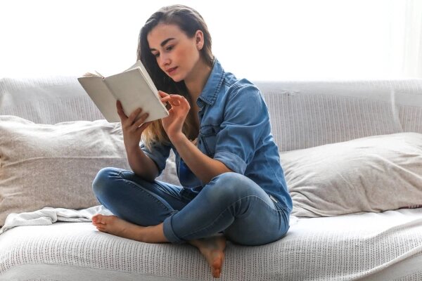 Чтение: что ваши книги говорят о вас. Фото © Shutterstock / FOTODOM /