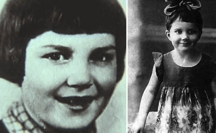 Элина в детстве.