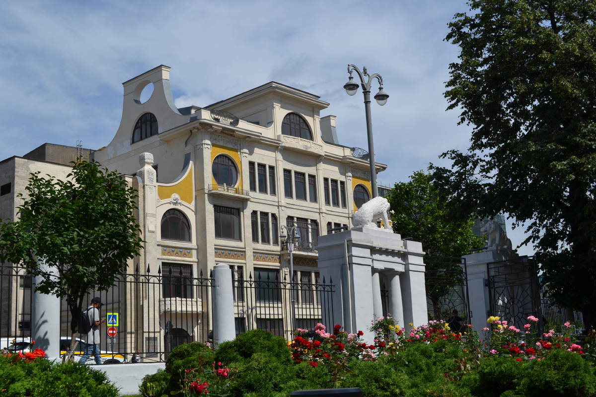 Москва. Тверская. 28.06.24 г. Фото автора