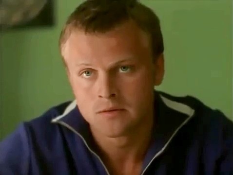 Фильм «Зеленый фургон» по одноименной книге Александра Козачинского снимали несколько раз. Впервые произведение экранизировал режиссер Генрих Габай в 1959 году.-10
