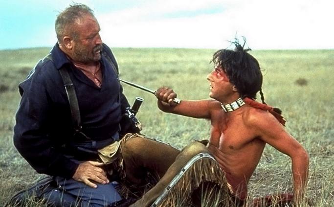 Листайте кадры из фильма.