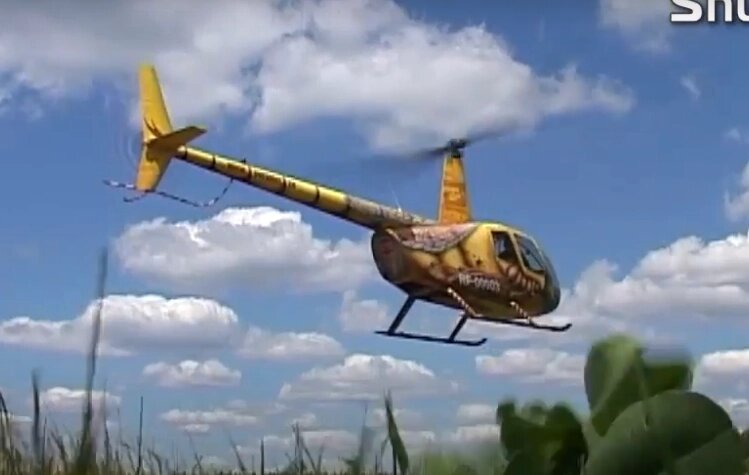    Robinson R44 Фото: кадр видео