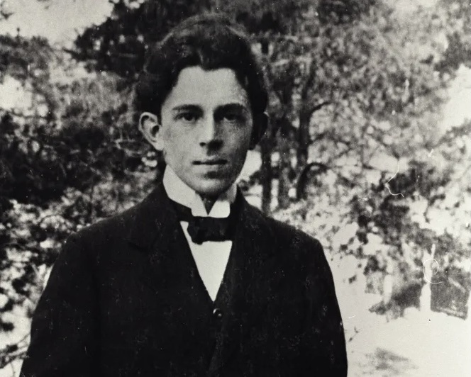 Осип Мандельштам.      Фото взято из                                                открытых источников 