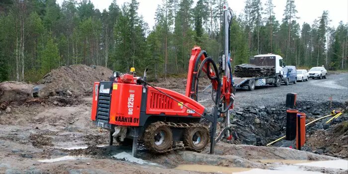 Буровая установка от 1 500 Руб в час