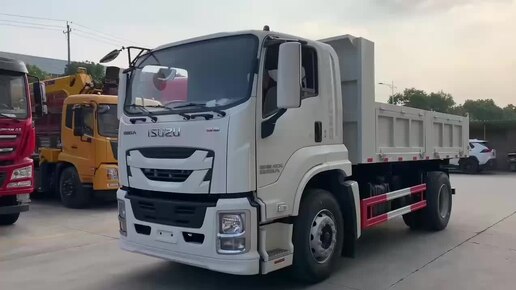 Самосвал Isuzu Giga