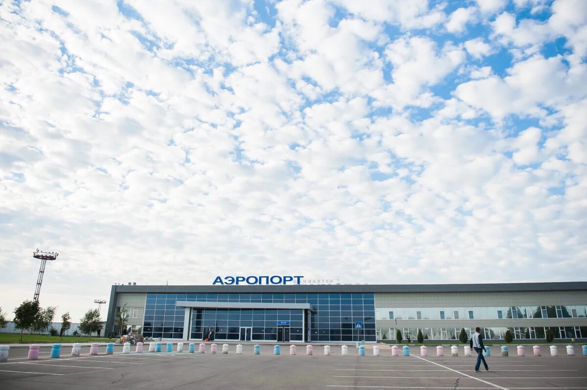    Астраханский аэропорт запустил прямые рейсы в Екатеринбург