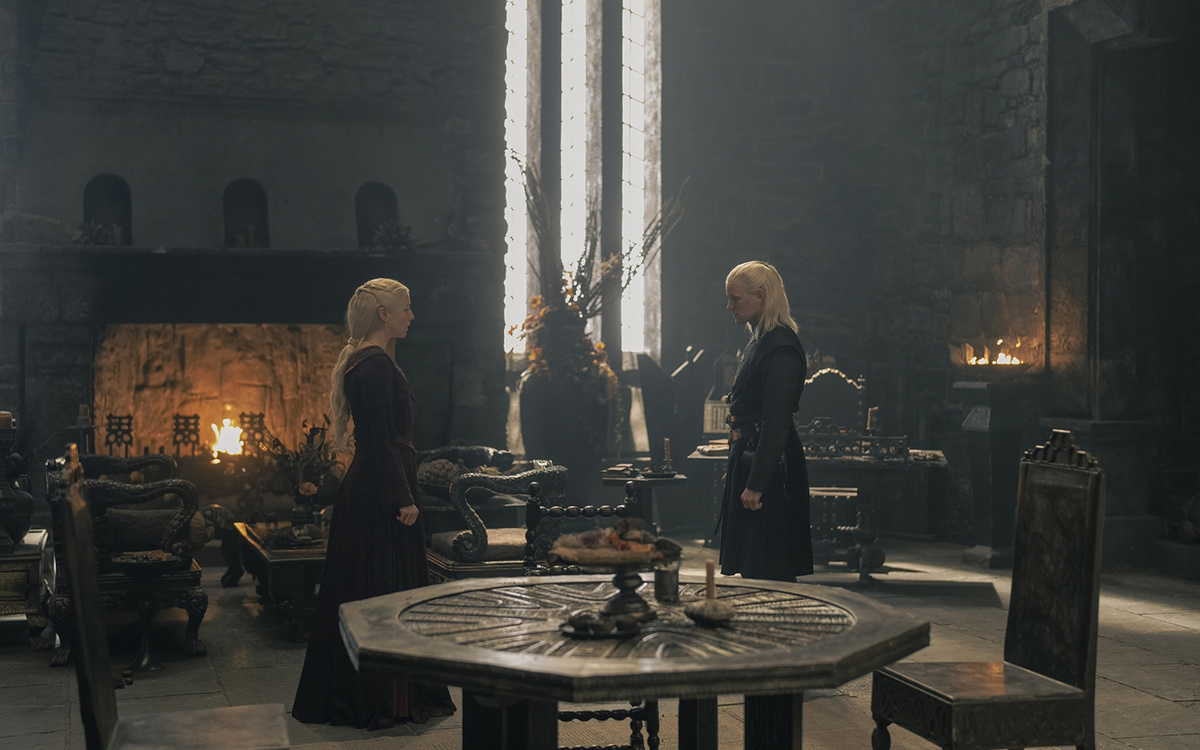 Долгожданный второй сезон «Дома Дракона», сериала-приквела «Игры престолов», одного из самых успешных проектов HBO, начал выходить в Okko по подпискам AMEDIATEKA и «Премиум».-2