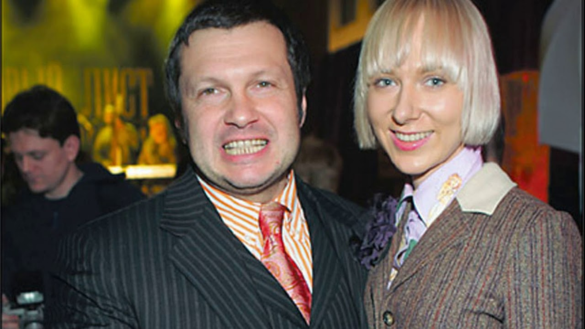 Брак с дочерью сатирика Коклюшкина 