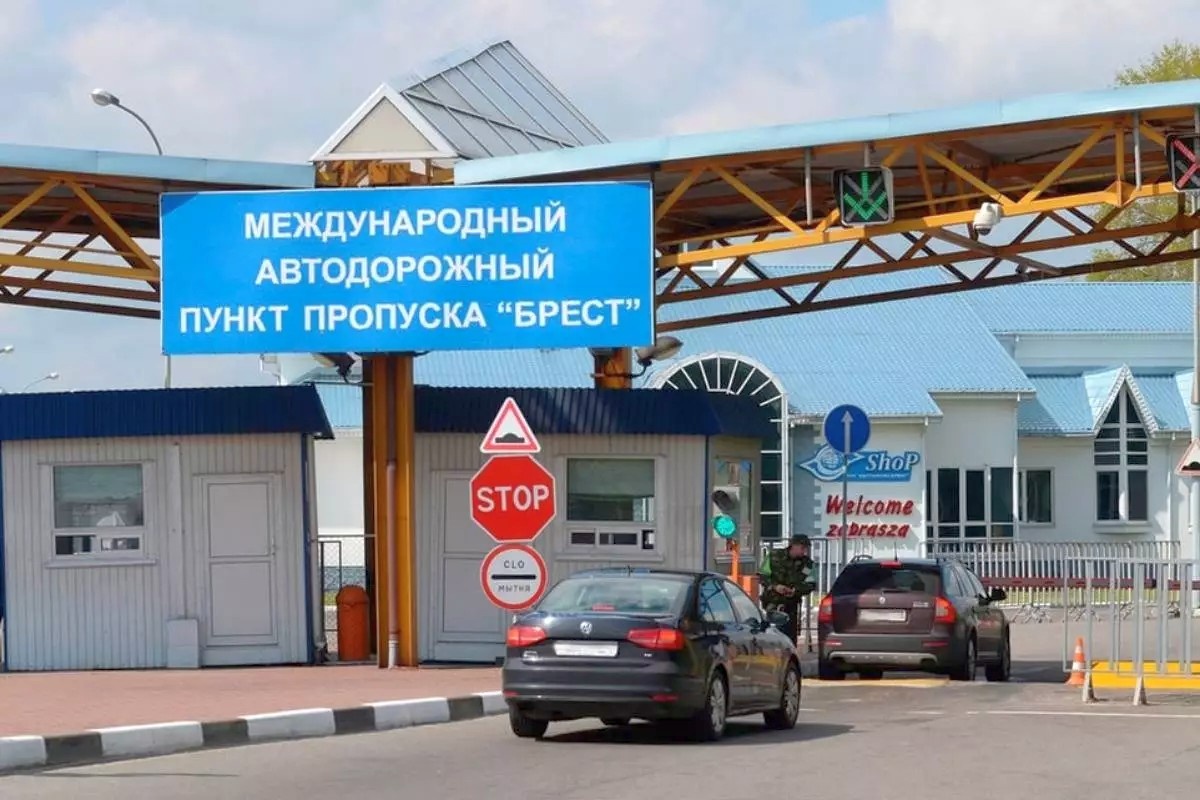 Пограничный переход тересполь. Варшавский мост брест. Брест тересполь граница. Пункт пропуска брест-тересполь. Переход брест тересполь.