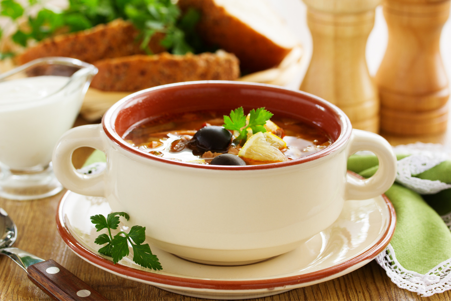 Солянка. Солянка рецепт. Вкусно. Домашняя кухня. Рецепт из детства.