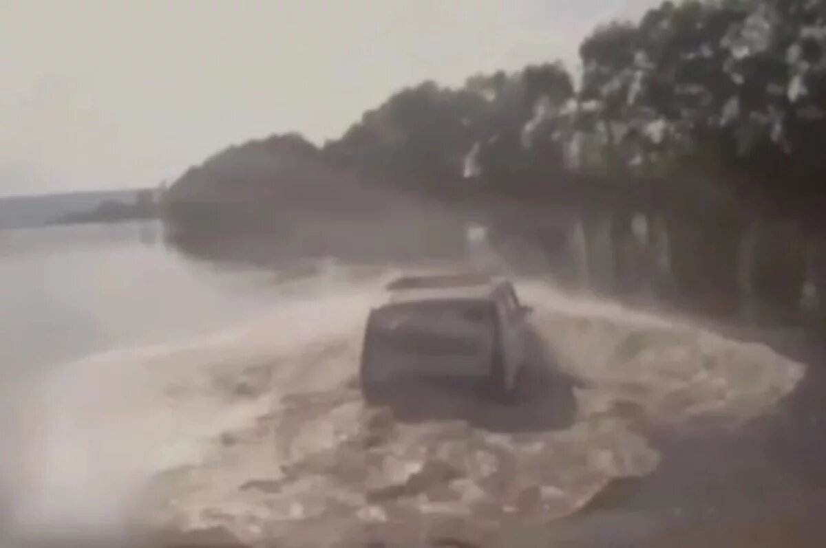    В Башкирии пьяный мужчина утопил «Ниву», пытаясь скрыться от ГАИ