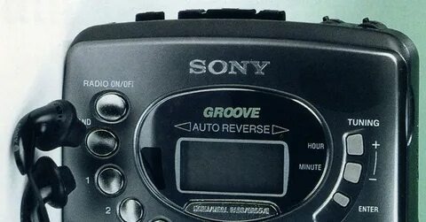 Вот такой у меня был один в один. Sony Walkman с реверсом 😂😂😂✌️кто помнит,что это пишите 