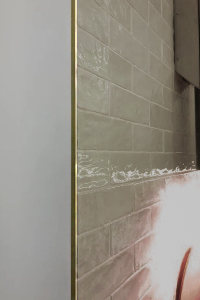 латунный шлифованный Г-образный профиль под плитку 