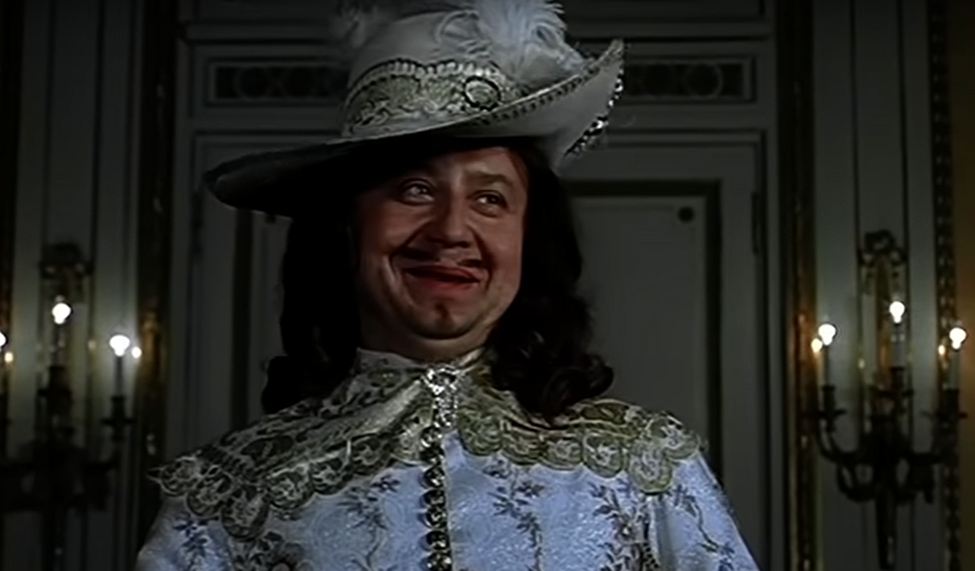 Советские фильмы, спектакли и телепередачи / YouTube📷Олег Табаков в роли короля. Кадр из советского телесериала «Д'Артаньян и три мушкетера» (режиссер Георгий Юнгвальд-Хилькевич)