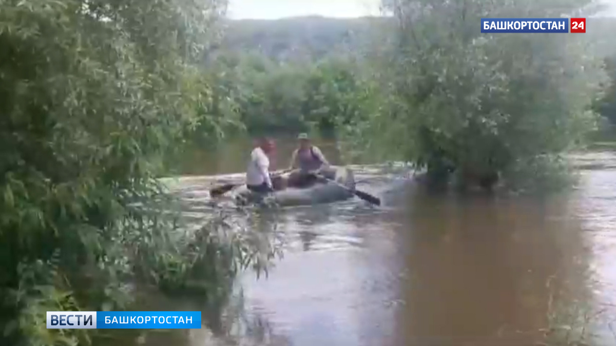    В поисках ребенка, попавшего в шлюз водохранилища в Башкирии, задействован 21 человек