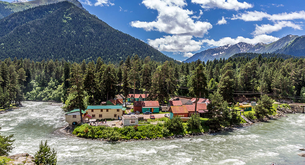 Архыз: путешествие в сердце гор Кавказа