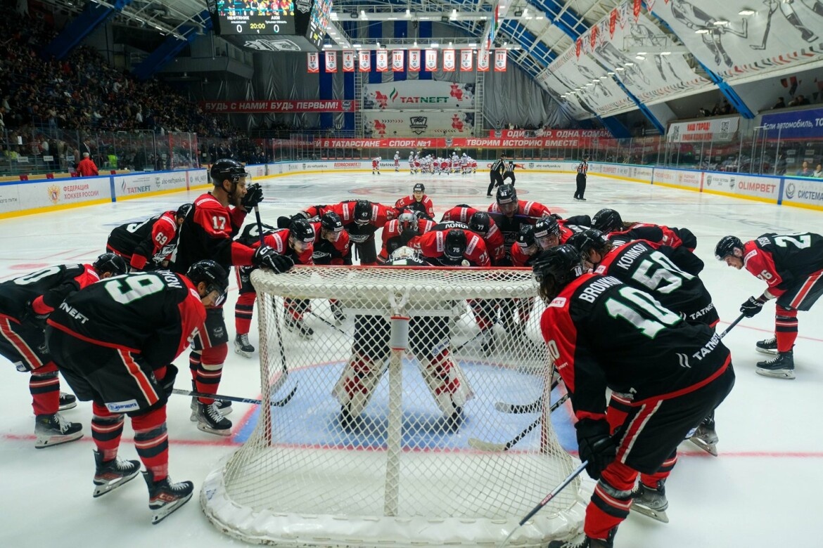 Командировка в «Нефтяник» поможет молодым игрокам приобрести рабочий тонус перед стартом сборов «Ак Барса»Фото: ahc-neftyanik.ru