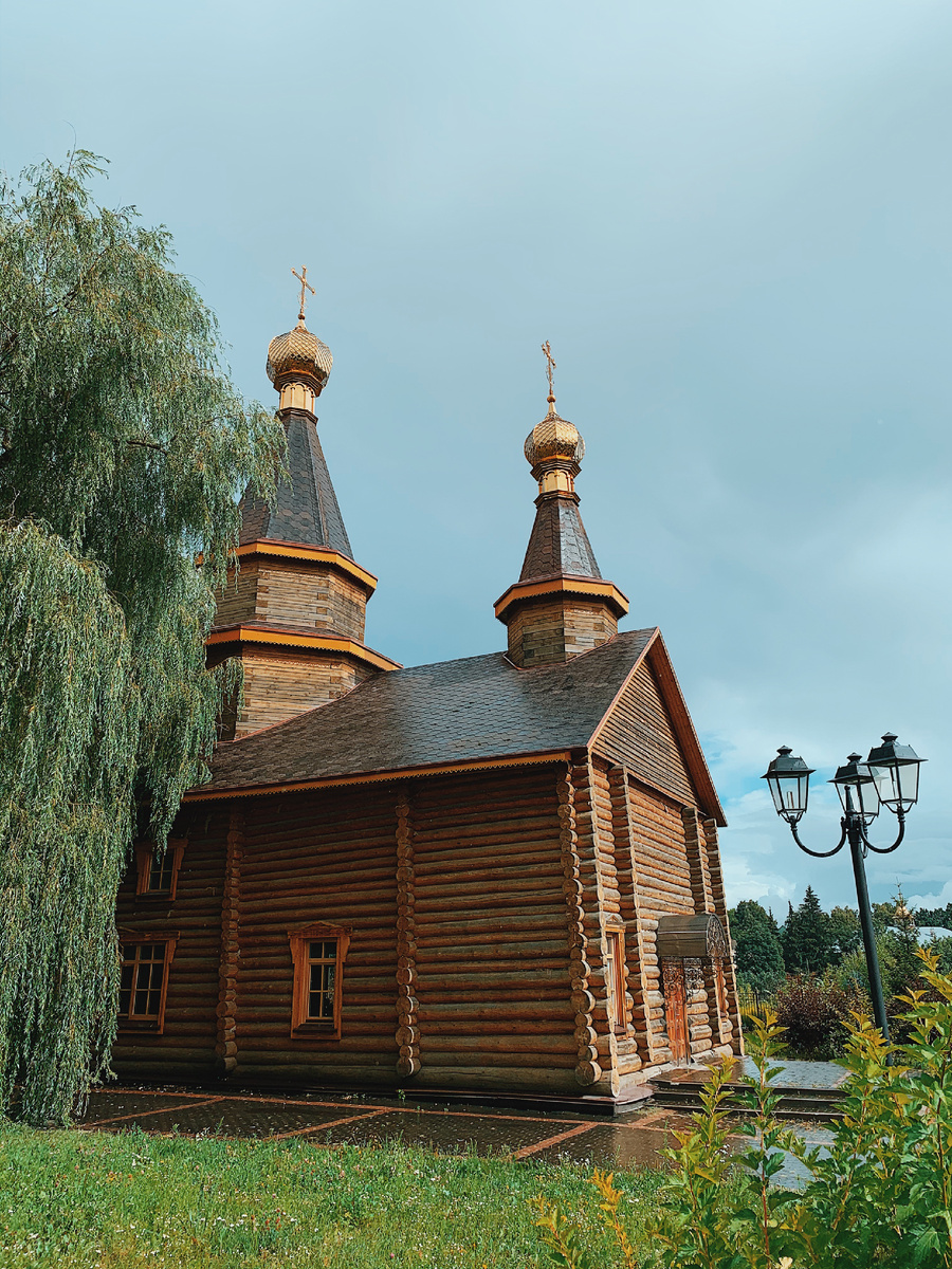 Деревянный храм во имя Новомучеников и Исповедников Брянских