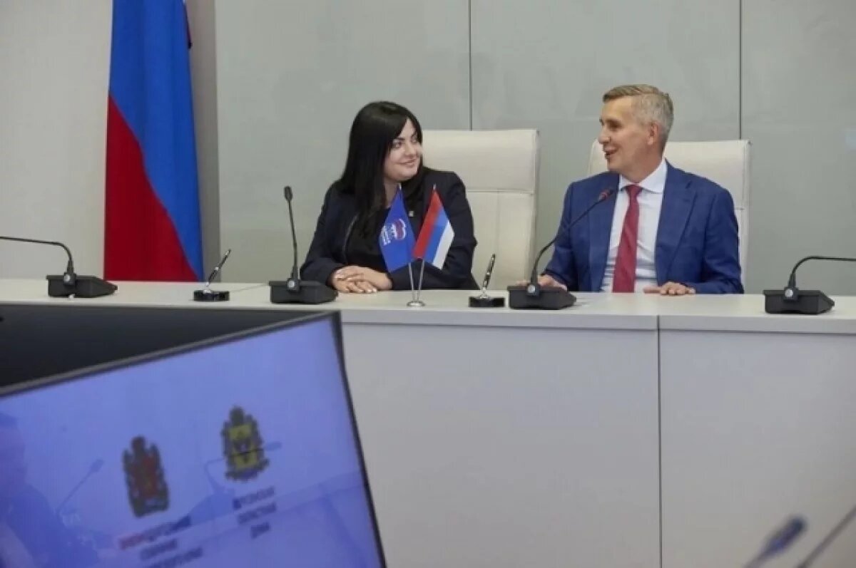    Опытом законотворчества обменяются единороссы Красноярского края и Херсона