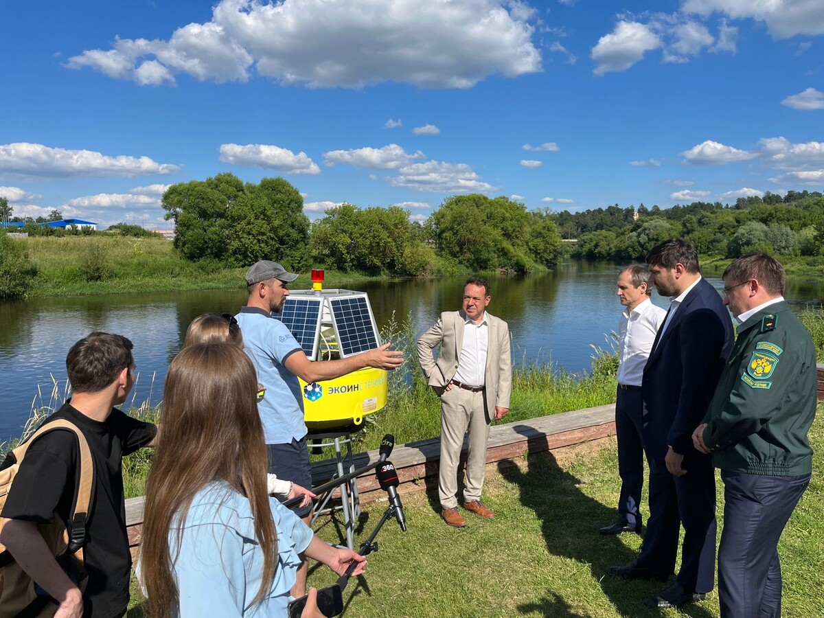 Одинцовский р-н, МО. Сейчас будем спускать на воду "Буяна"