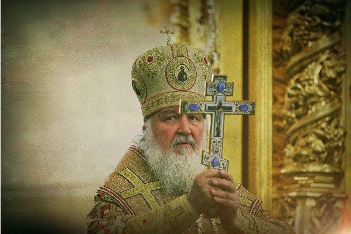Далеко не всех Православных священнослужителей дозволительно называть «батюшками».-2