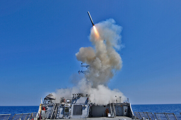 Запуск ракеты Tomahawk / U.S. Navy/Abaca Press   📷