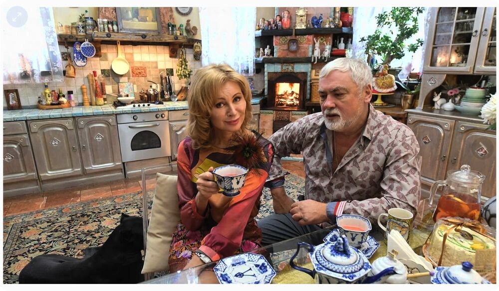 Вика и Вадим Цыгановы помогают военнослужащим РФ.