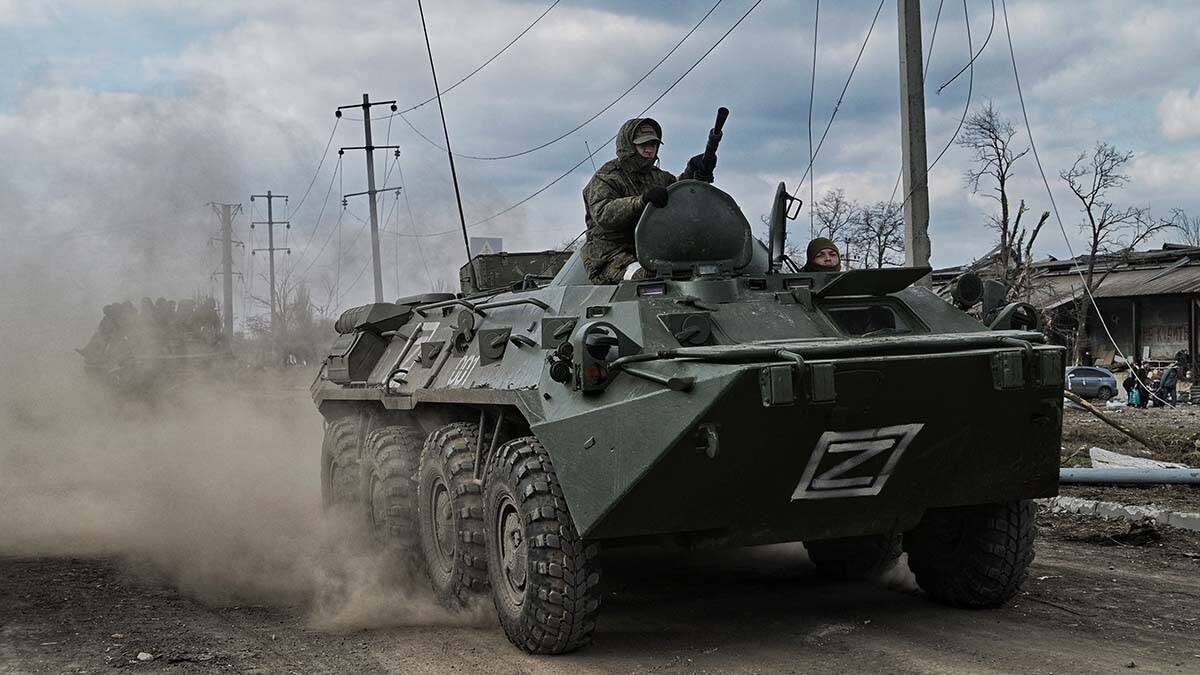 Бойцы нато. Сдержанный войсками. Сдержанный войсками. Сдержанный войсками. Российские войска.