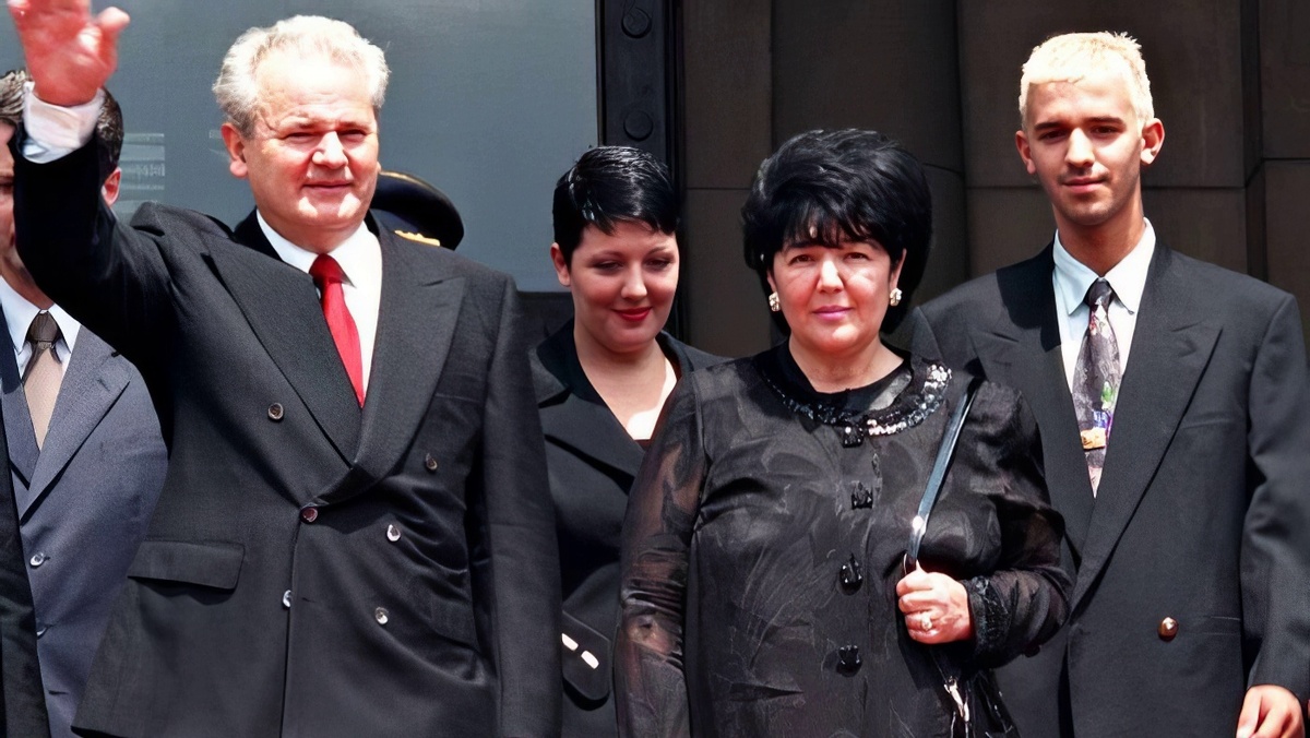 Слободан Милошевич, дочь Мария, жена Мира, сын Марко/ © poryadovki.ru